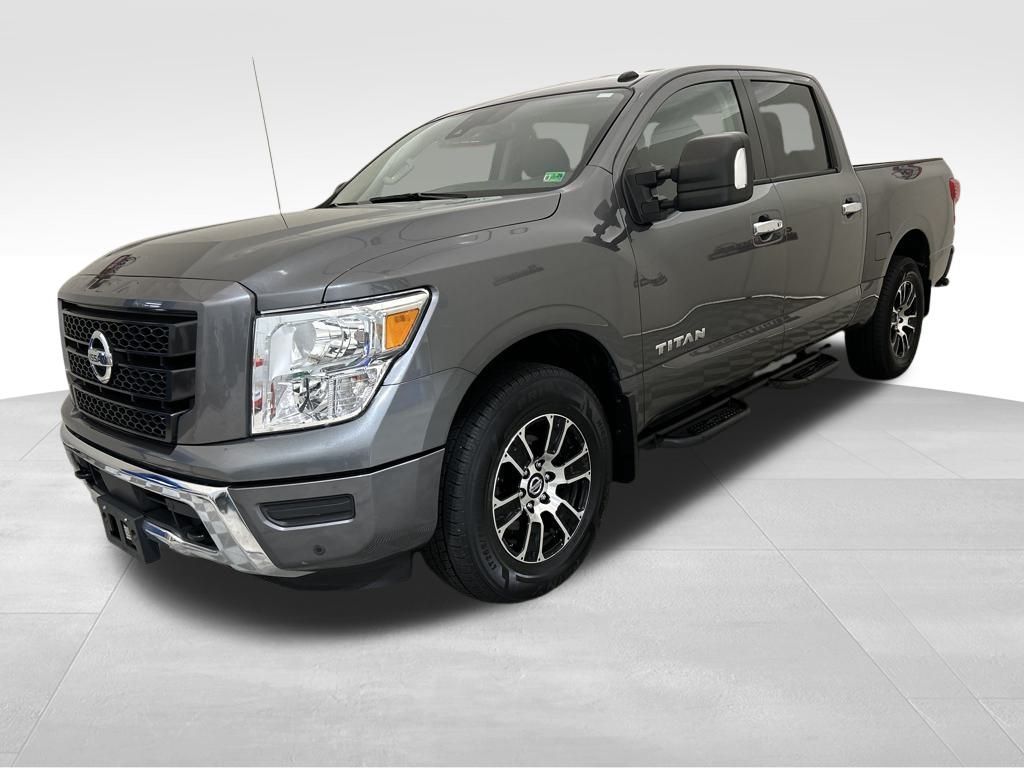 2021 Nissan Titan SV photo 10