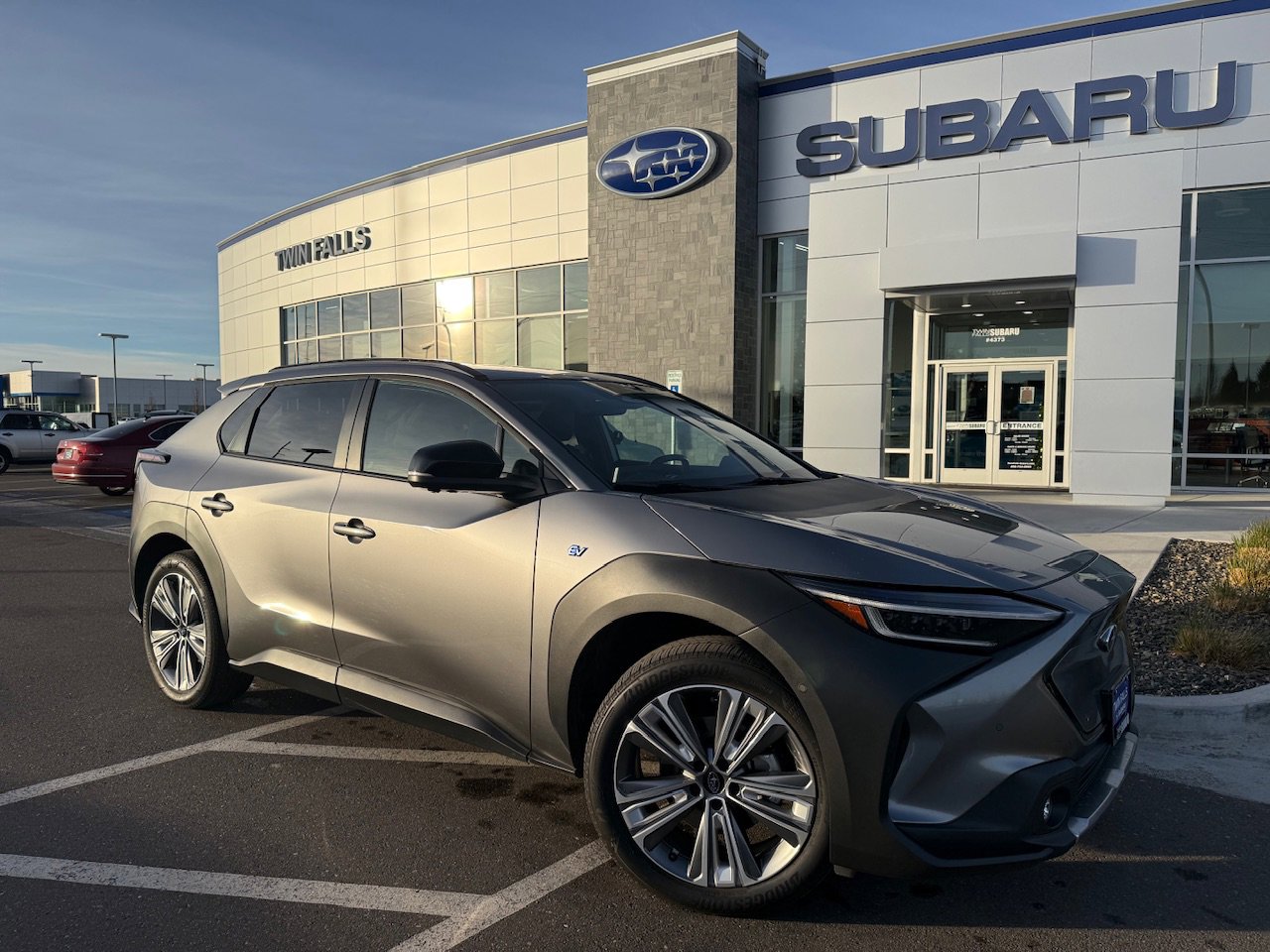 2024 Subaru Solterra Limited's photo