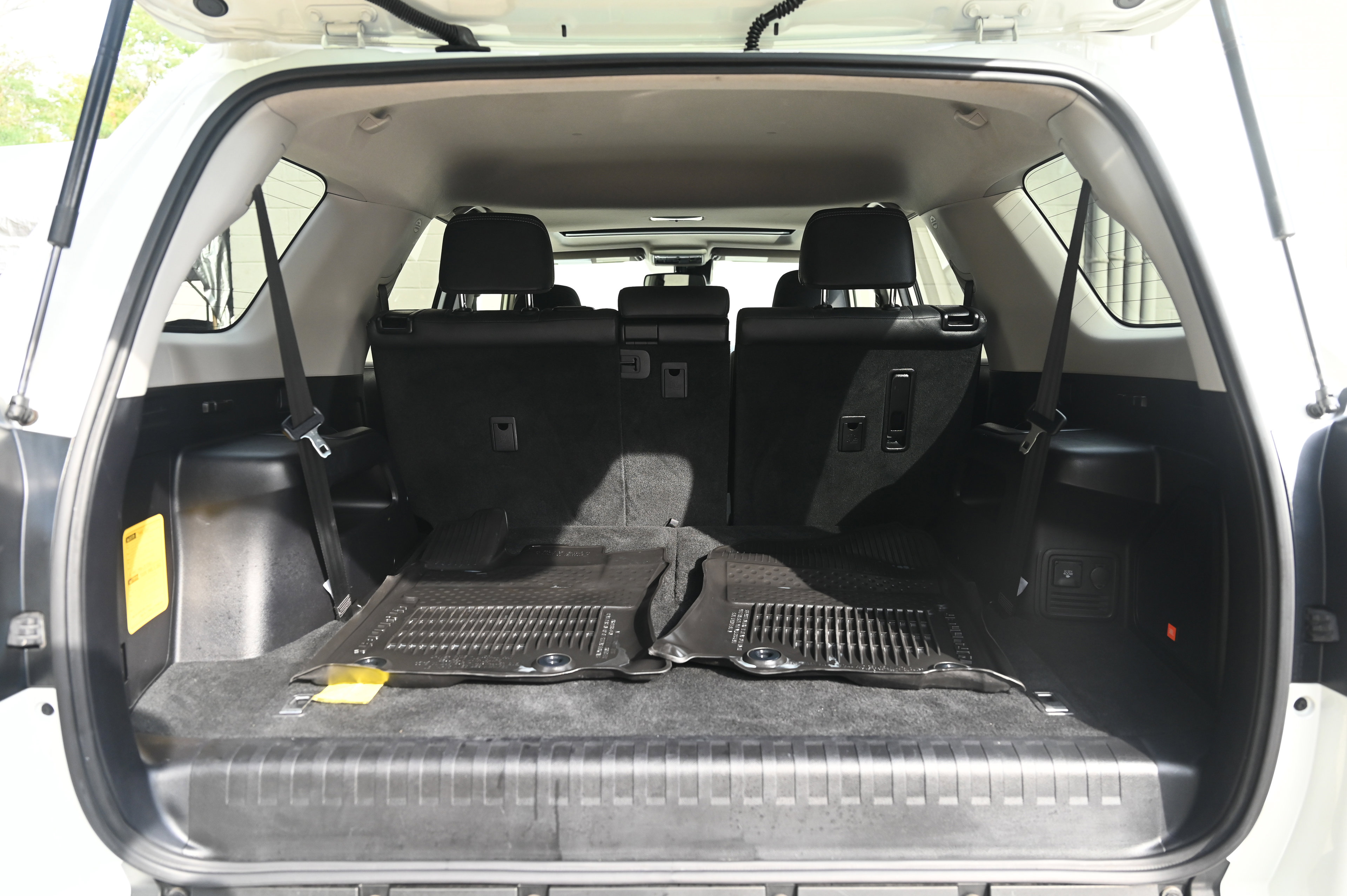 2022 Toyota 4Runner Limited photo 32