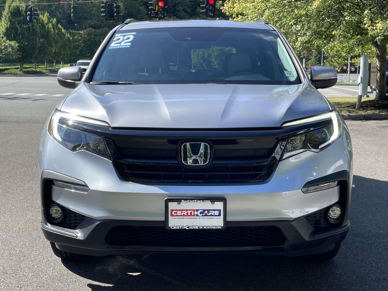 2022 Honda Pilot Special Edition photo 2