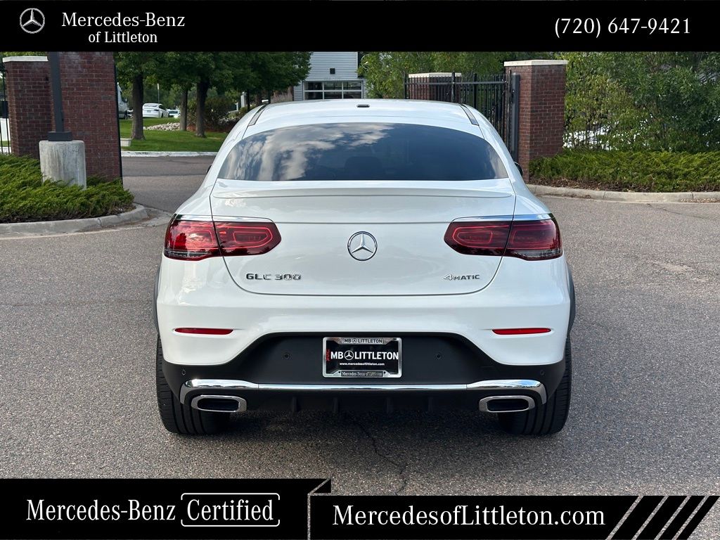 2023 Mercedes Benz GLC 300 4MATIC Coupe photo 2