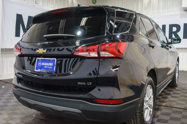 2022 Chevrolet Equinox LT photo 3