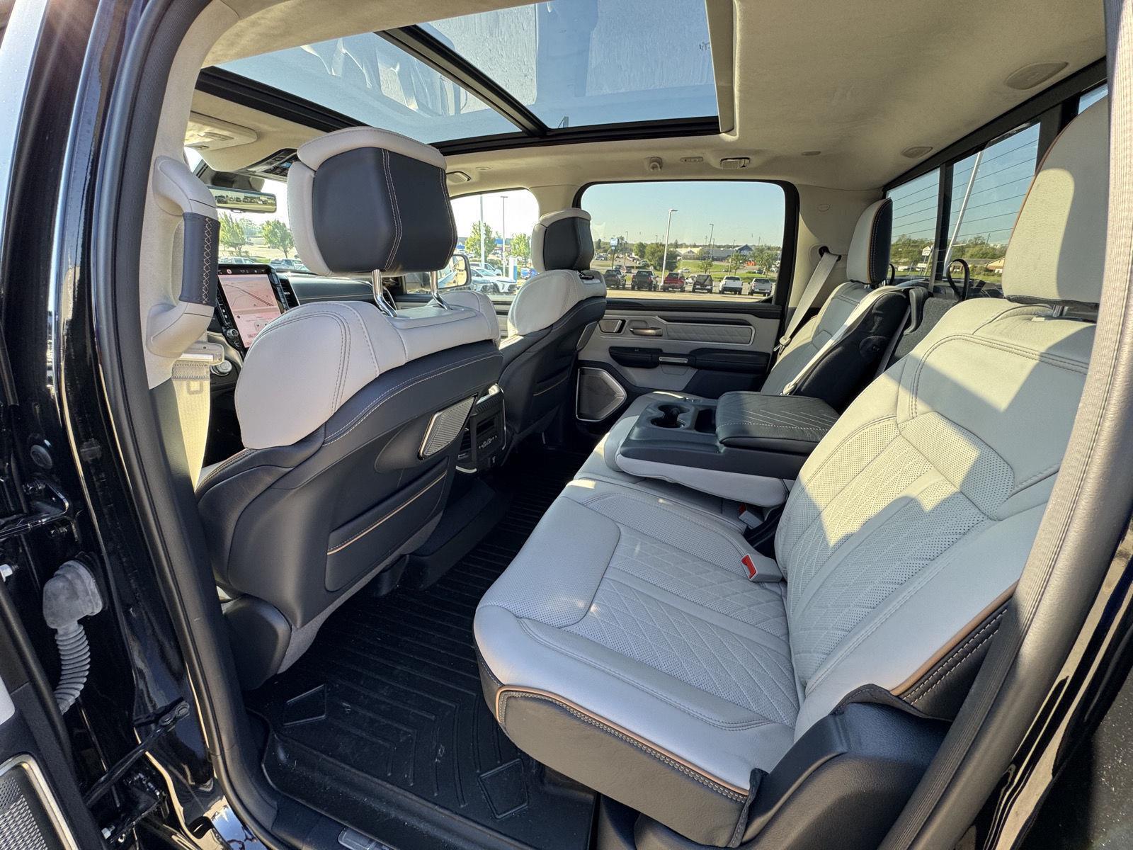 2025 Ram 1500 photo 29