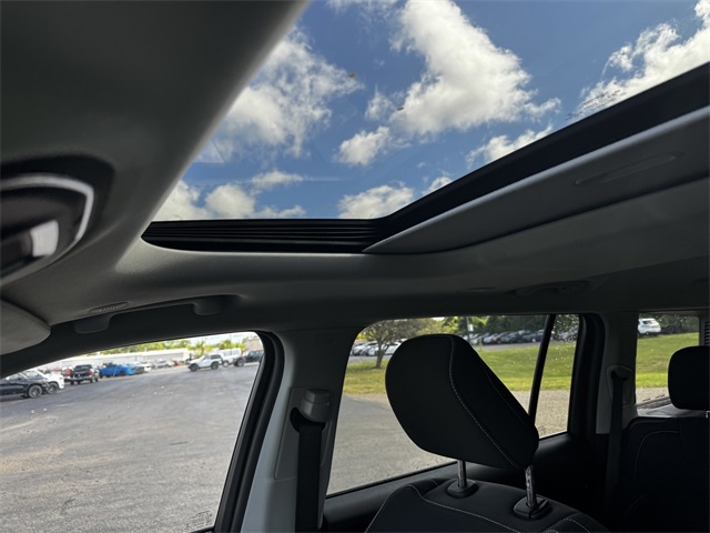 2022 Jeep Grand Cherokee Laredo photo 41