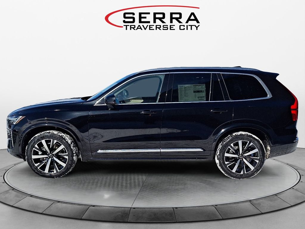 2025 Volvo XC90 Core photo 2