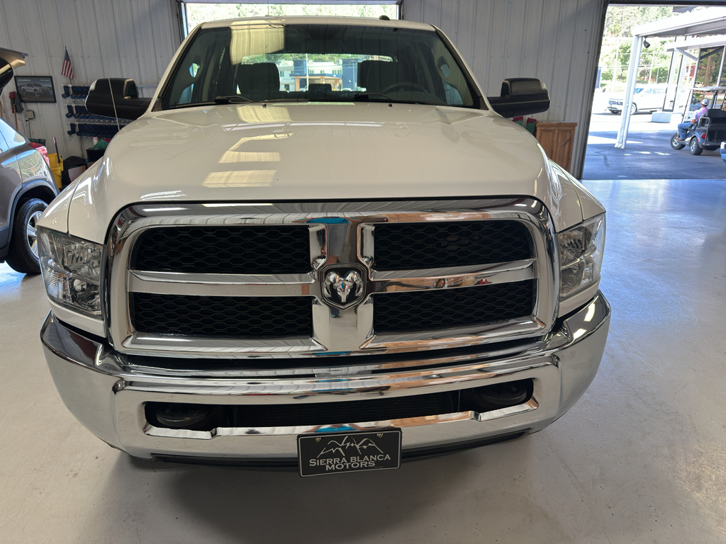 2017 Ram 2500 Tradesman photo 2