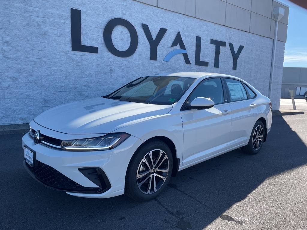 2026 Volkswagen Jetta Sport's photo