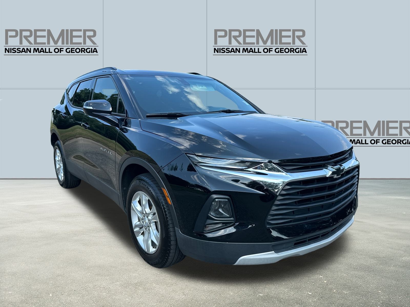 2020 Chevrolet Blazer 2LT photo 2