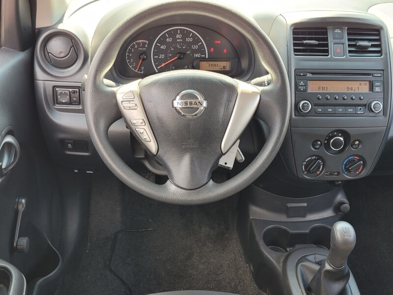 2018 Nissan Versa 1.6 S photo 10