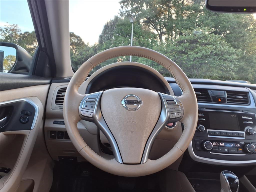 2016 Nissan Altima 2.5 SL photo 11