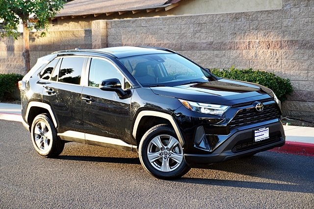 Used 2023 Black Toyota XLE image 2