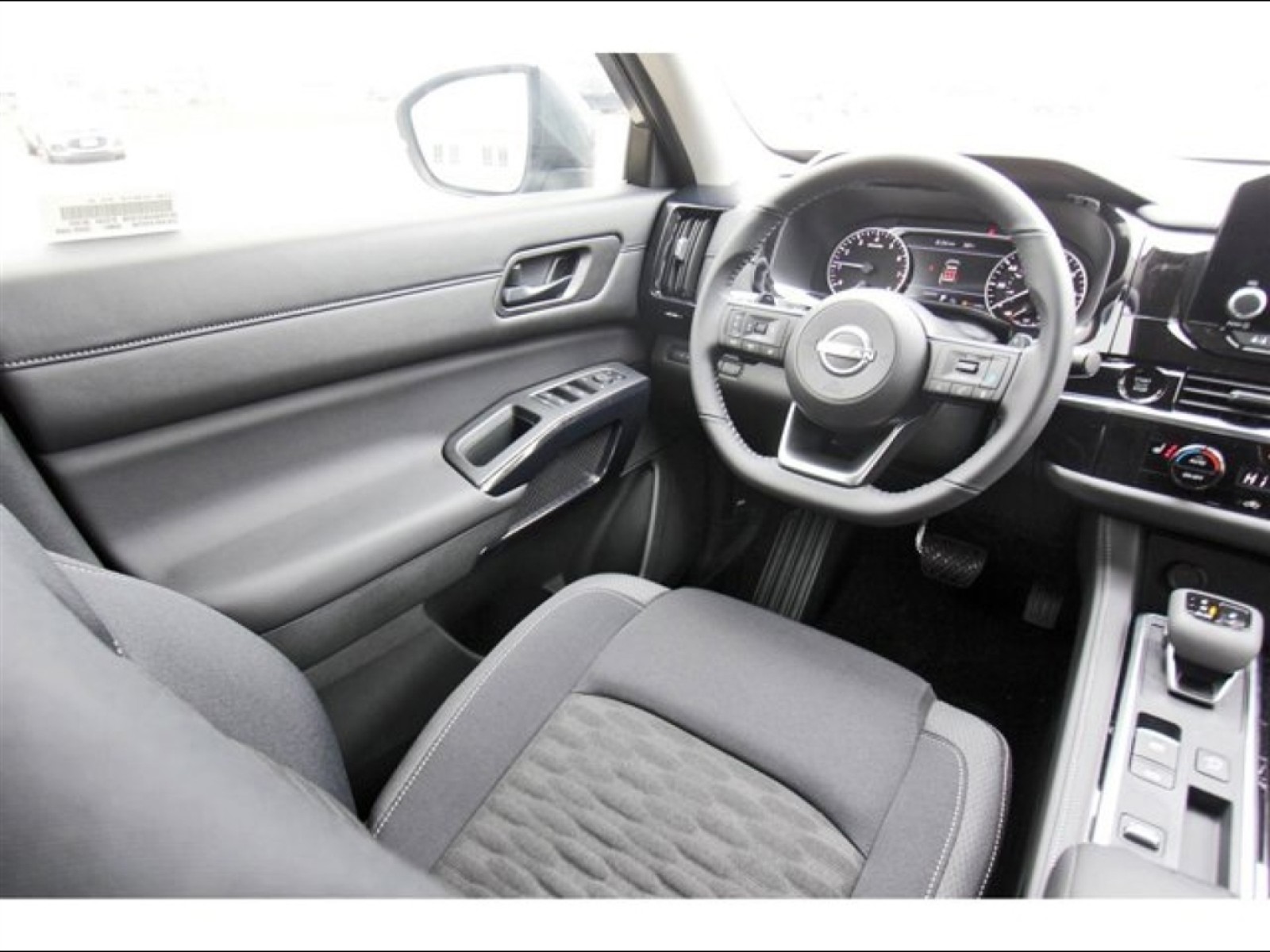 2025 Nissan Pathfinder SV Black at Sterling McCall Nissan