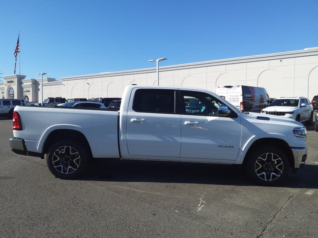 2025 Ram 1500 Laramie photo 18