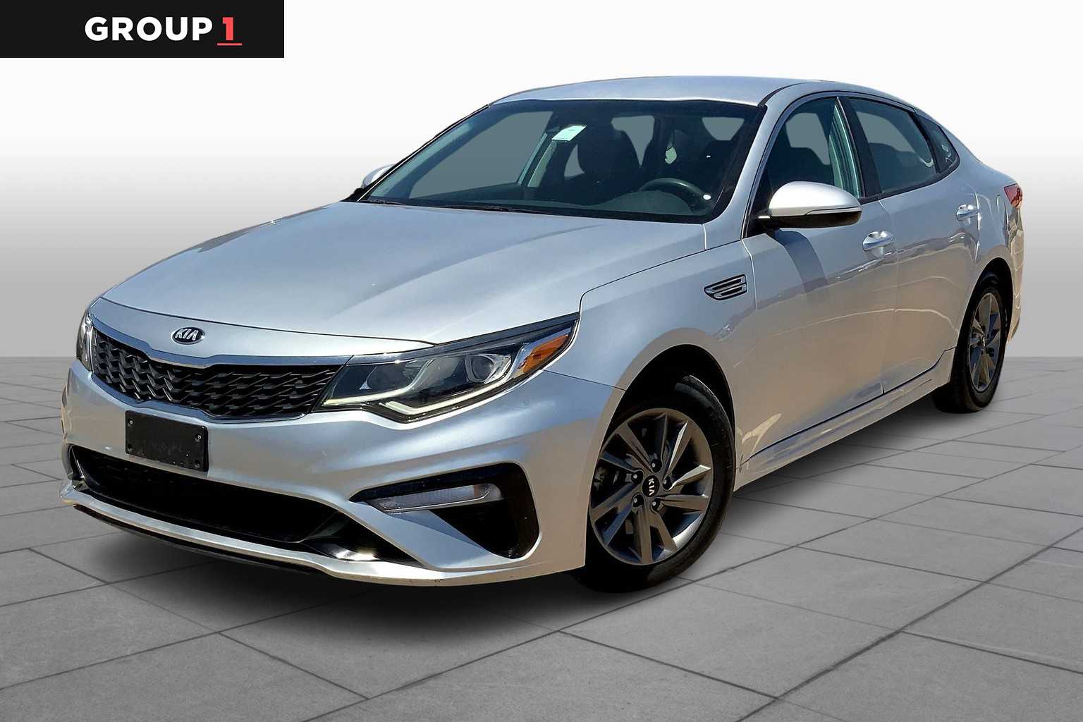 2020 Kia Optima LX's photo
