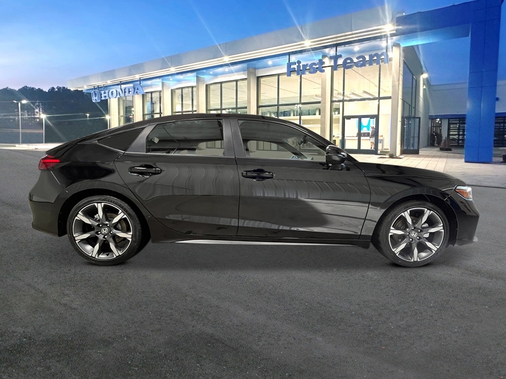 2026 Honda Civic Sport Touring photo 5