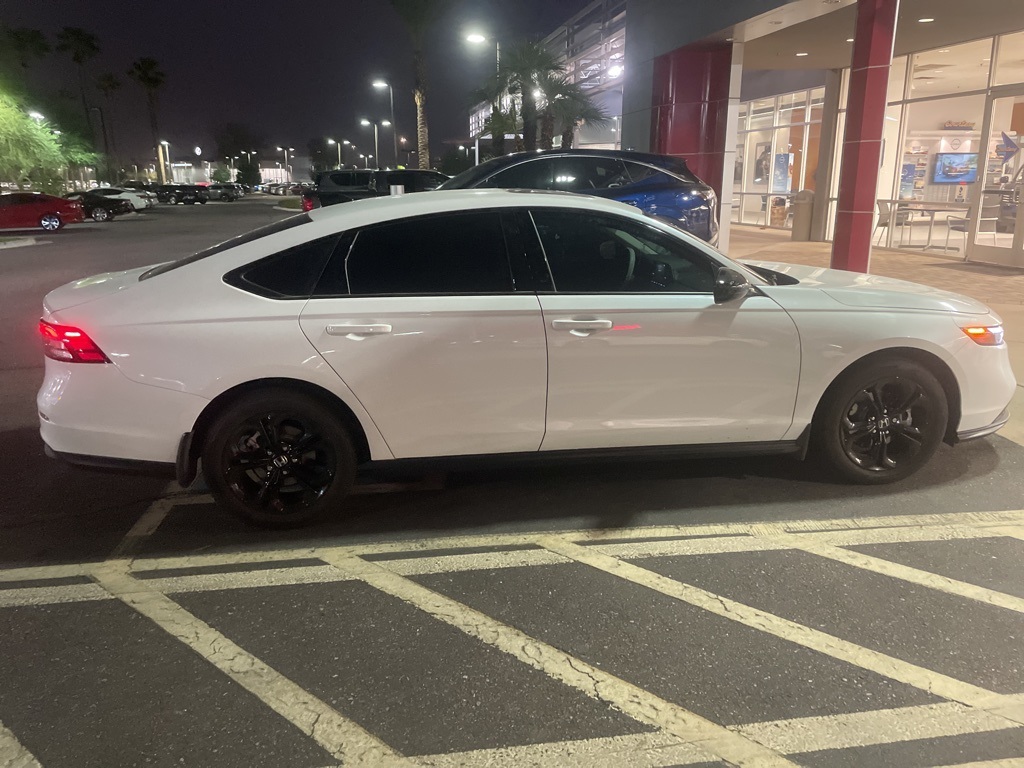 2025 Honda Accord SE 1.5T photo 7