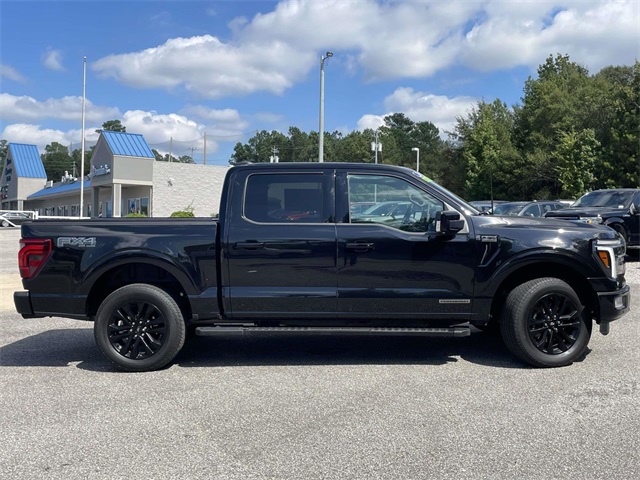 2024 Ford F-150 Lariat photo 2