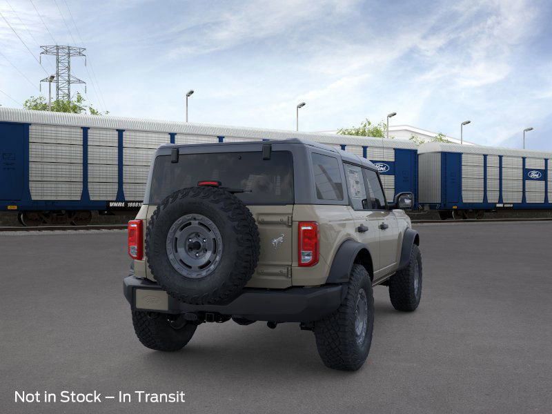 2025 Ford Bronco Base photo 7