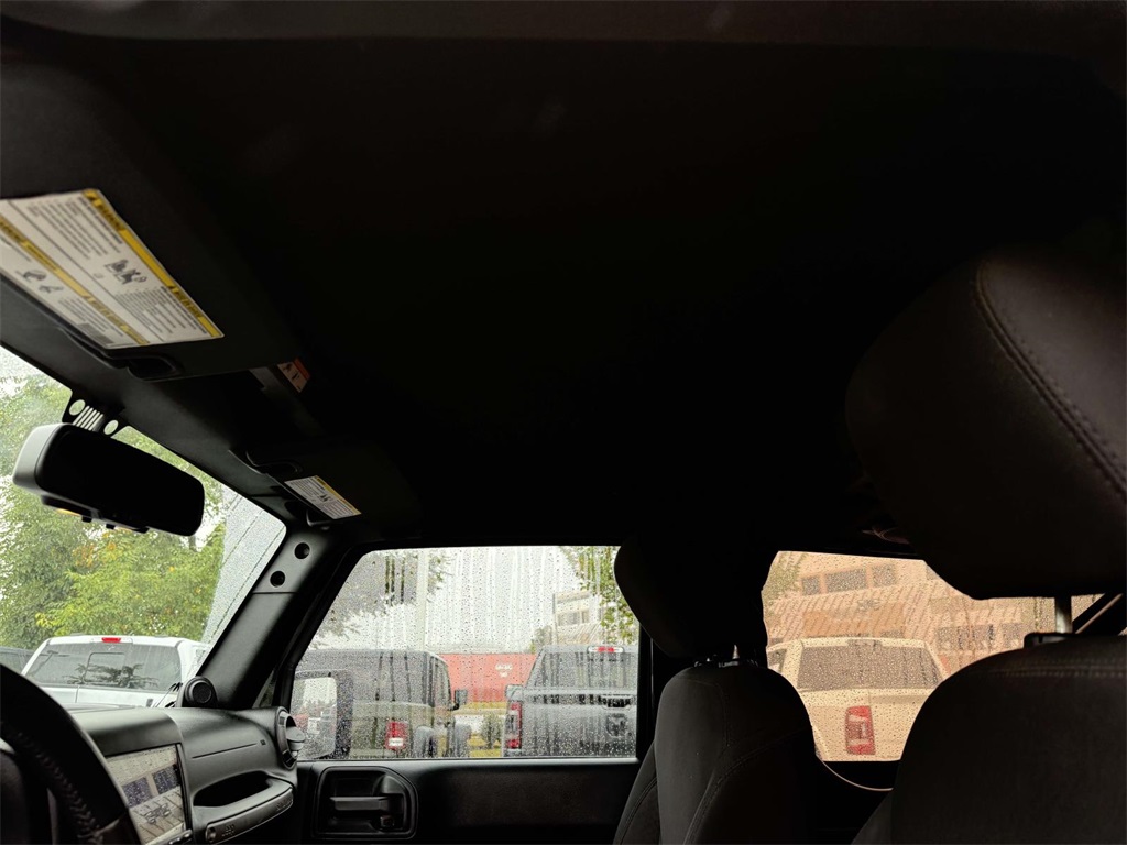 2014 Jeep Wrangler Sport photo 4