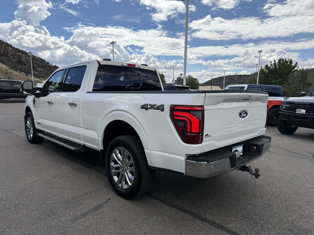 2025 Ford F-150 Lariat photo 5