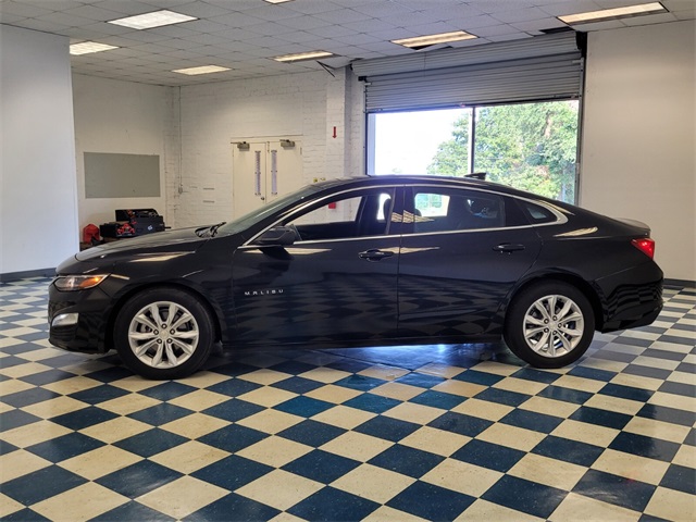 2023 Chevrolet Malibu 1LT photo 4
