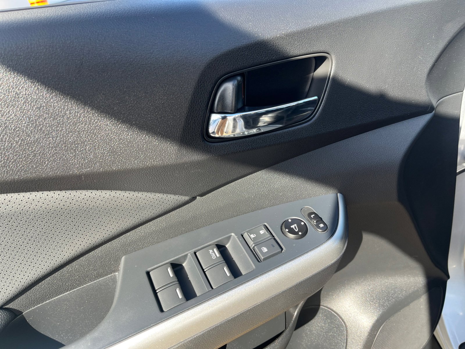 2016 Honda CR-V EX-L photo 27