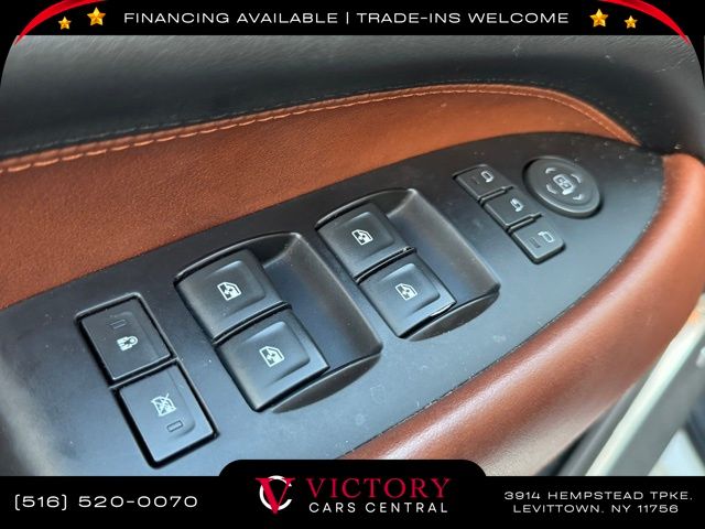 2020 Cadillac Escalade Luxury photo 12