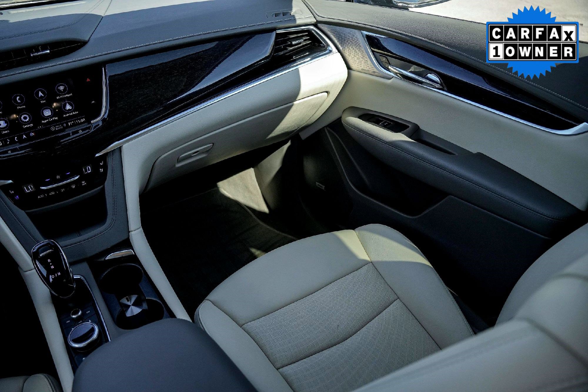 2025 Cadillac XT6 Premium Luxury photo 28
