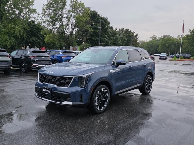 2026 Kia Sorento EX photo 3
