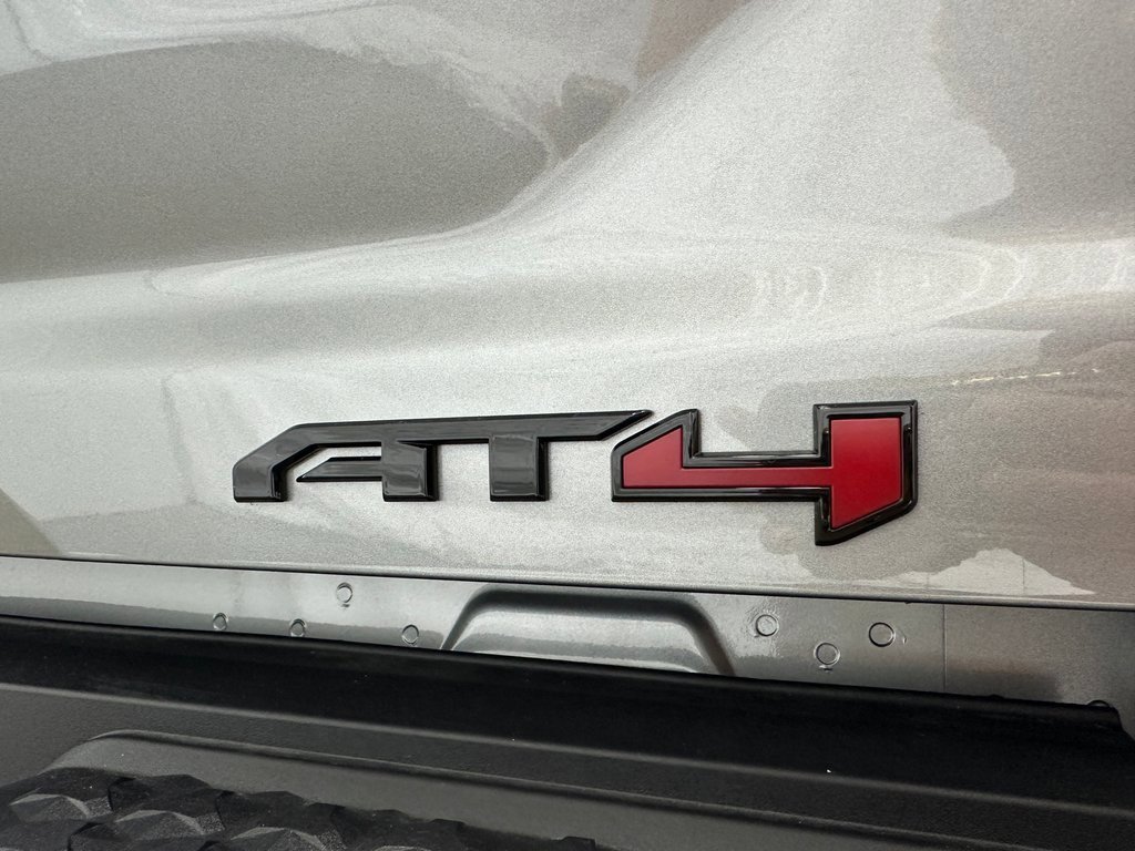 2025 Gmc Canyon AT4 photo 25