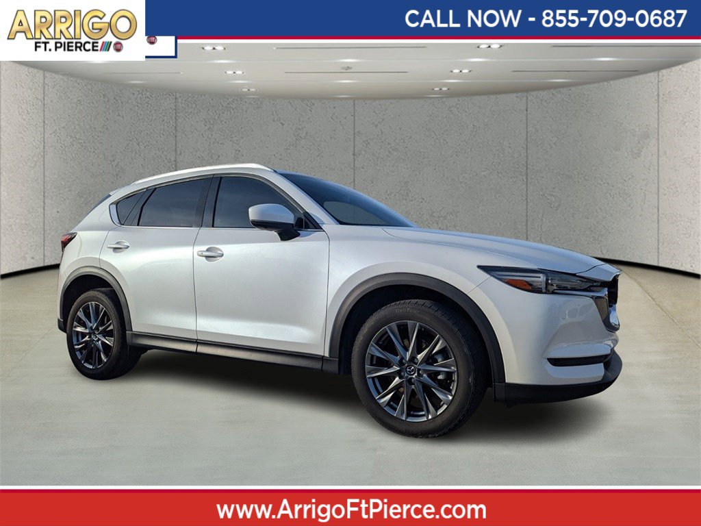 2021 Mazda CX-5 Signature's photo