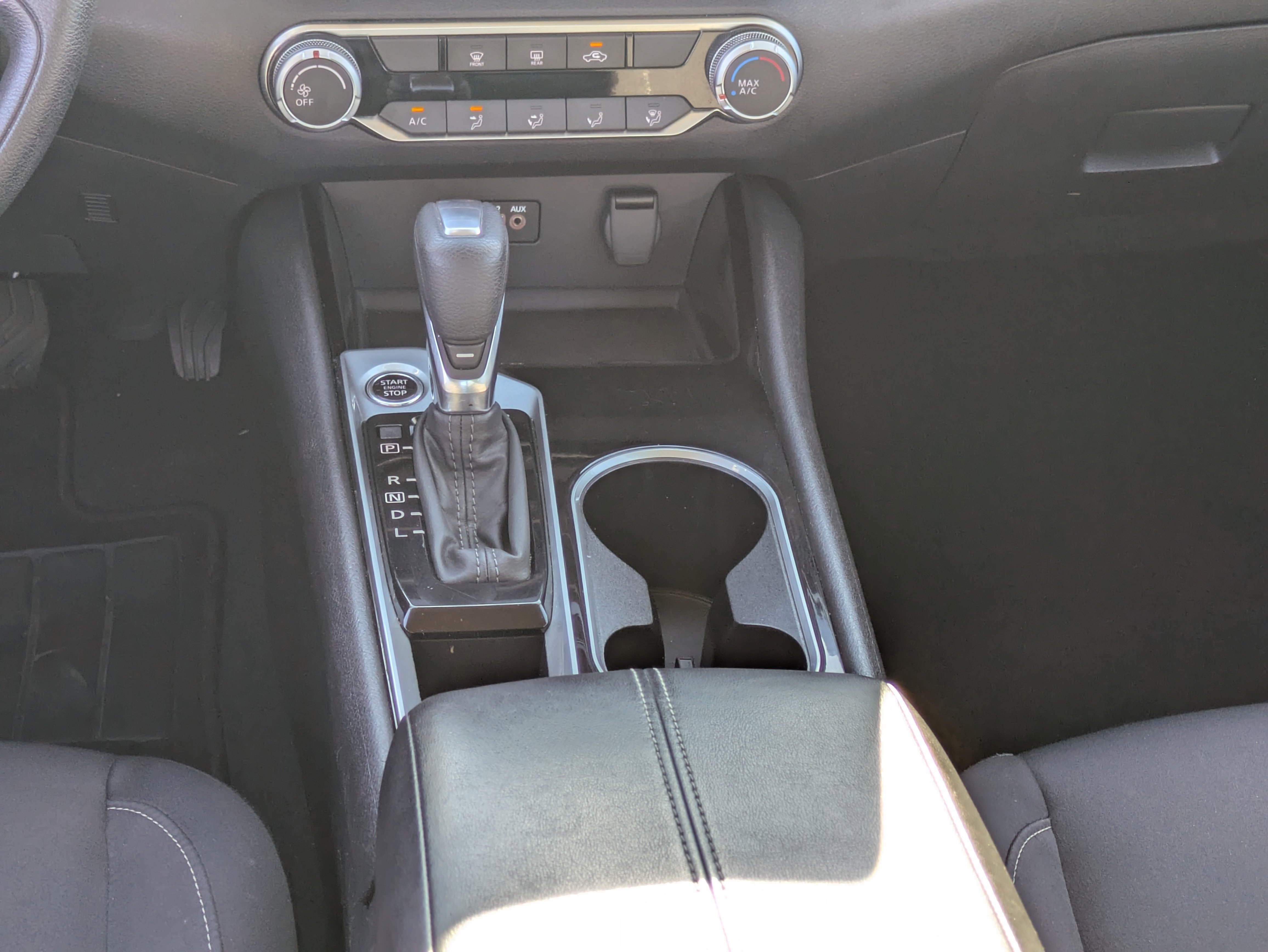 2024 Nissan Altima 2.5 SV photo 4