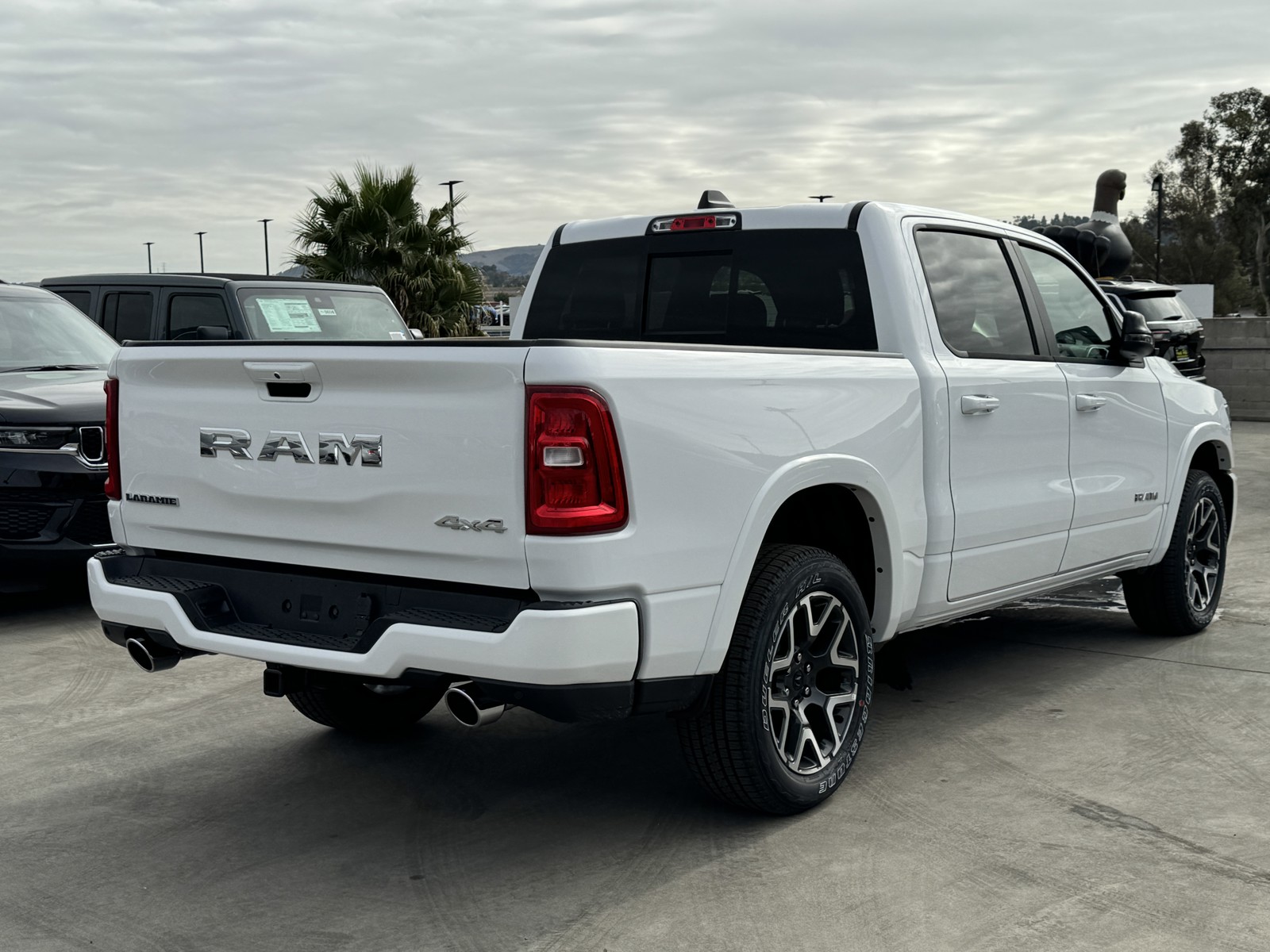 2025 Ram 1500 Laramie photo 6