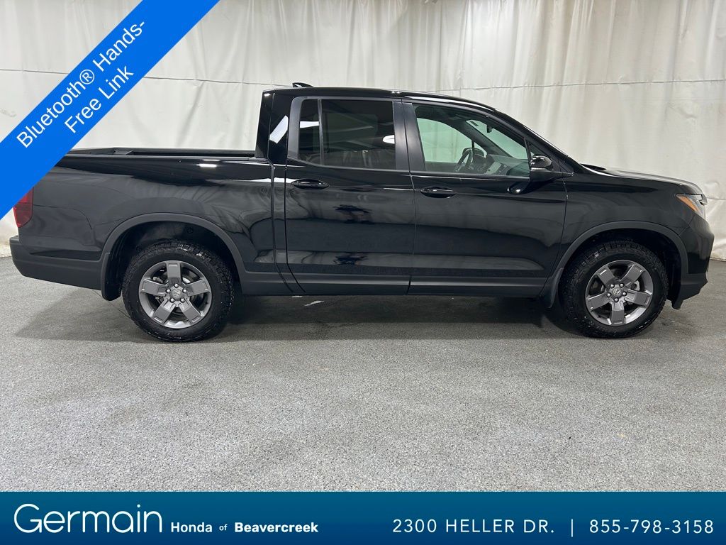 2025 Honda Ridgeline TrailSport photo 8