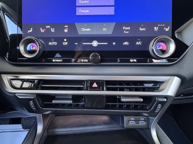 2025 Lexus RX 450h+ Luxury photo 34