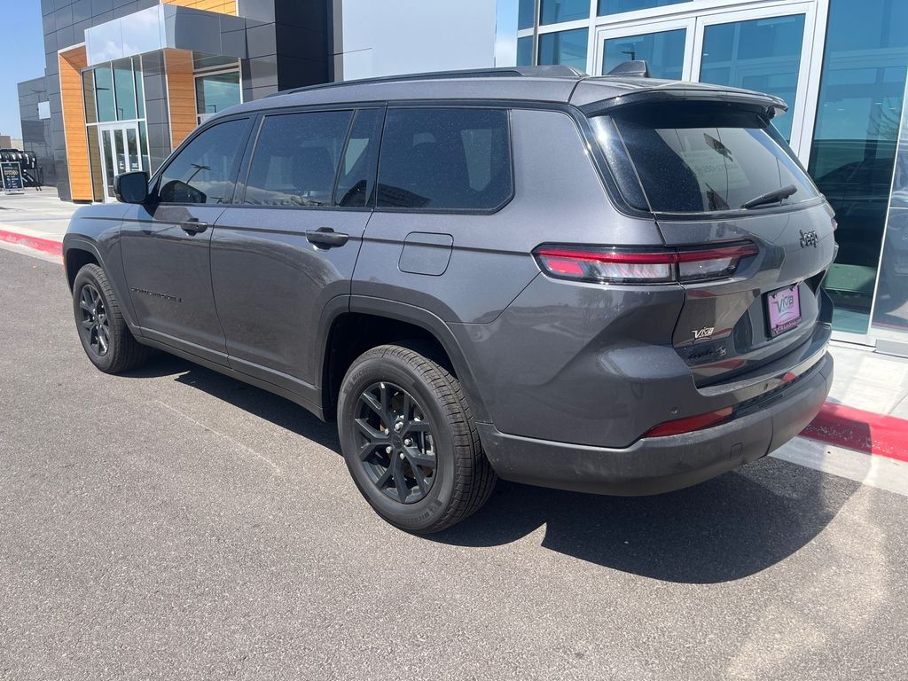 2025 Jeep Grand Cherokee Altitude X photo 9