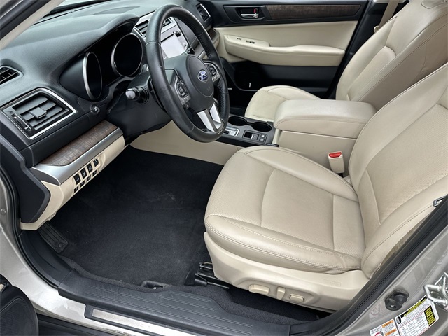 2017 Subaru Outback 2.5i photo 3