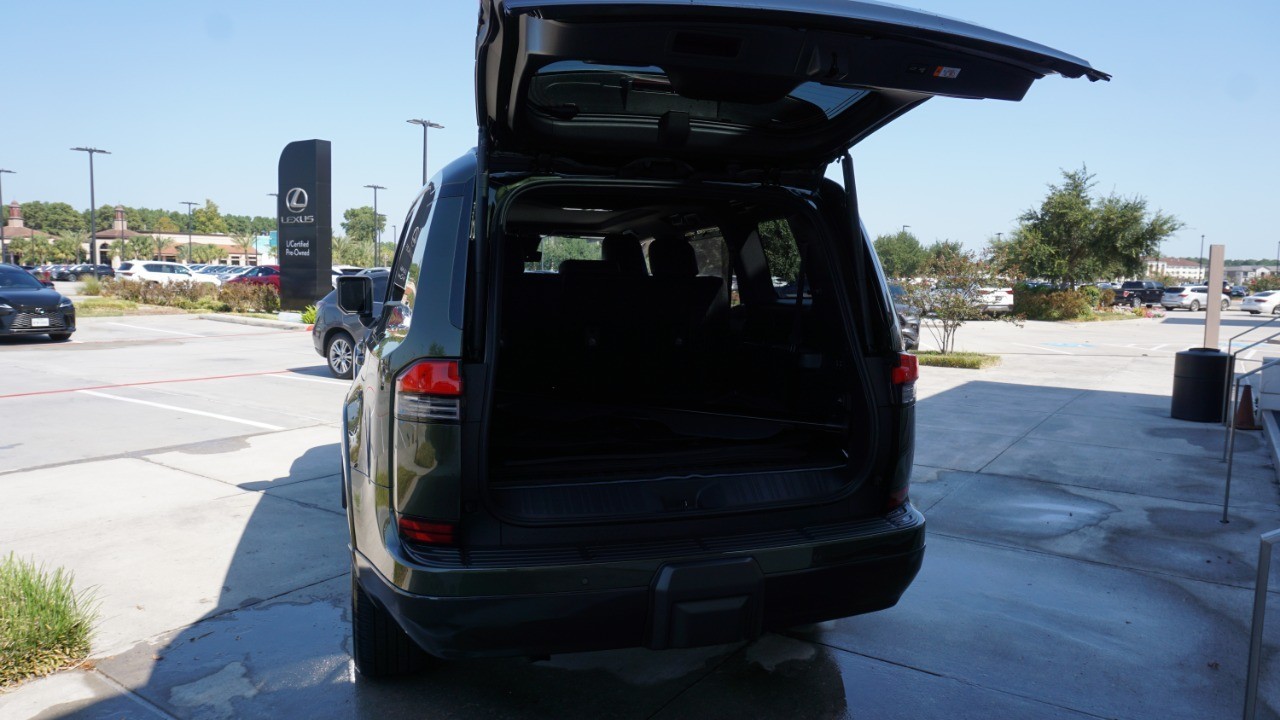 2024 Lexus GX 550 Luxury photo 35
