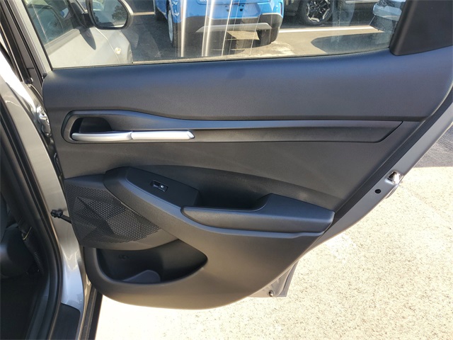 2025 Kia Seltos LX photo 29