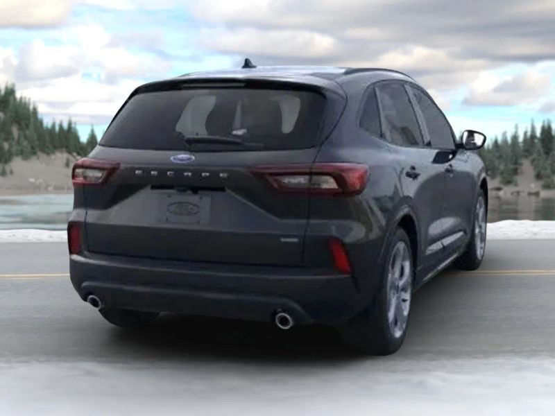 2024 Ford Escape ST-Line photo 7