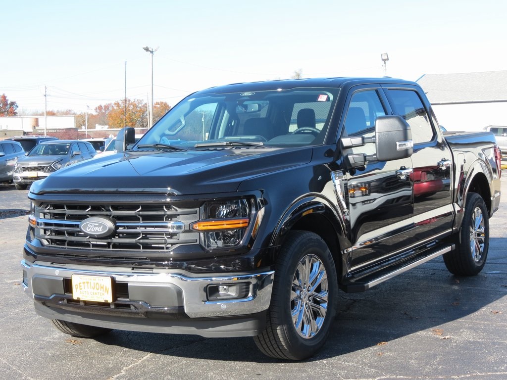 2024 Ford F-150 XLT photo 3