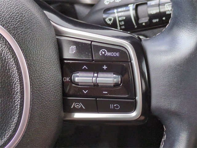 2023 Kia Sorento S photo 24