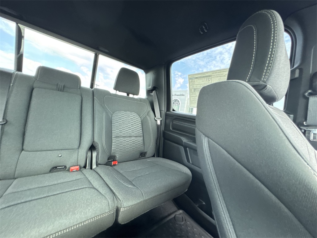 2025 Ram 1500 Tradesman photo 14