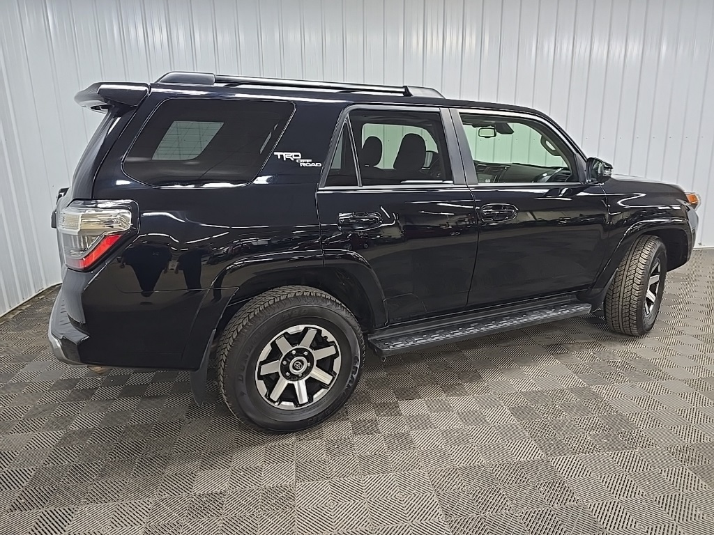 2023 Toyota 4Runner TRD Off-Road Premium photo 2