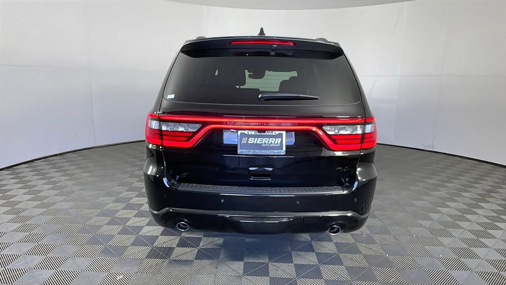 2025 Dodge Durango R/T Plus photo 3