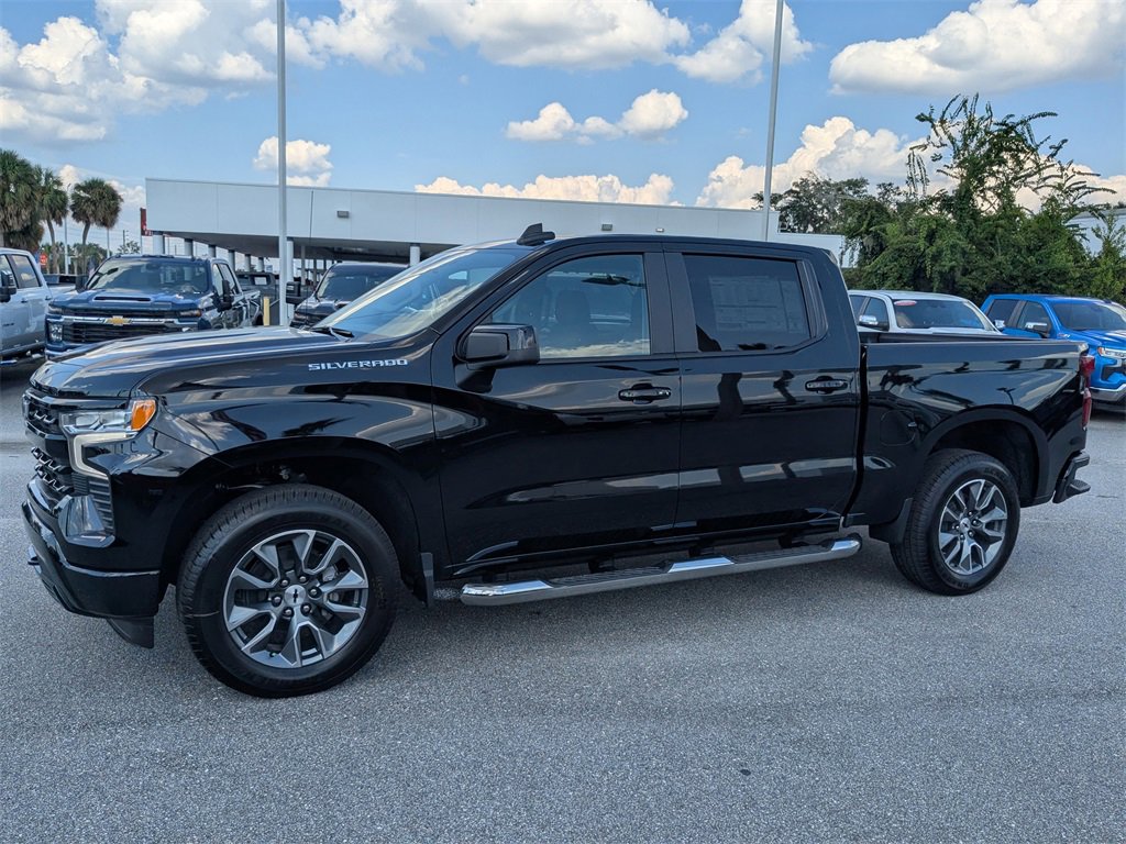2026 Chevrolet Silverado 1500 RST photo 8