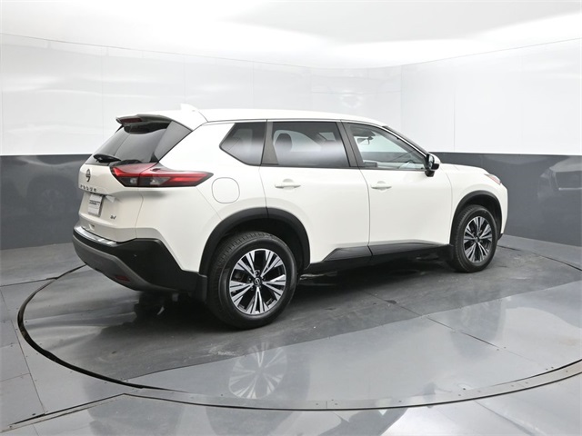 2023 Nissan Rogue SV photo 13
