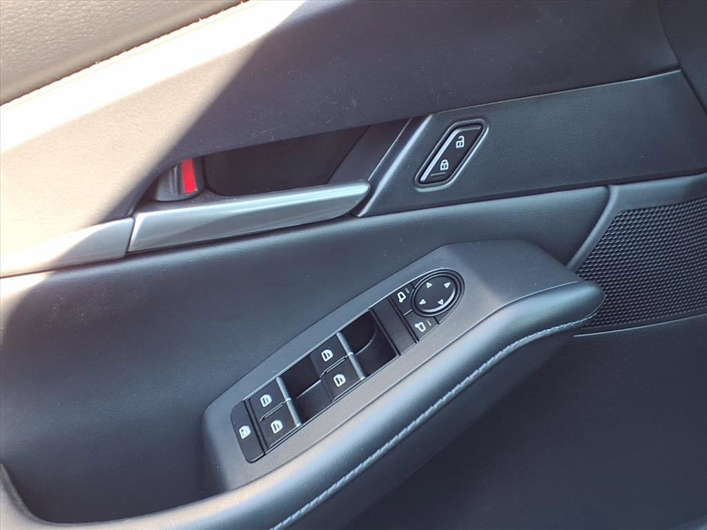2022 Mazda CX-30 2.5 Select photo 18