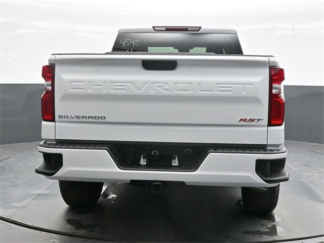 2026 Chevrolet Silverado RST photo 2