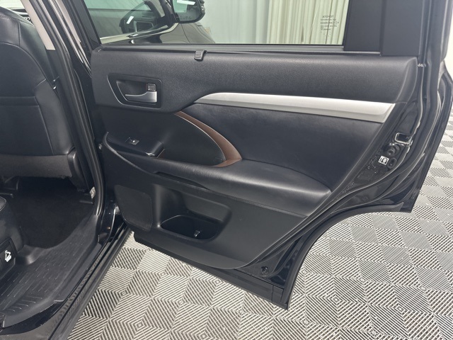 2019 Toyota Highlander XLE photo 21